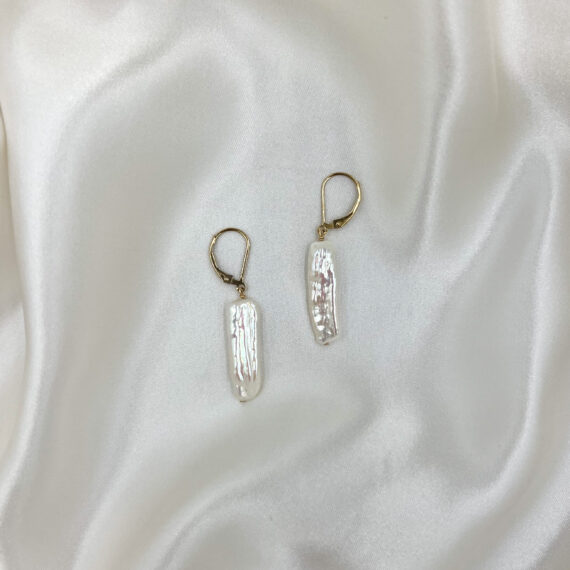 Molten Pearl Earrings in Gold